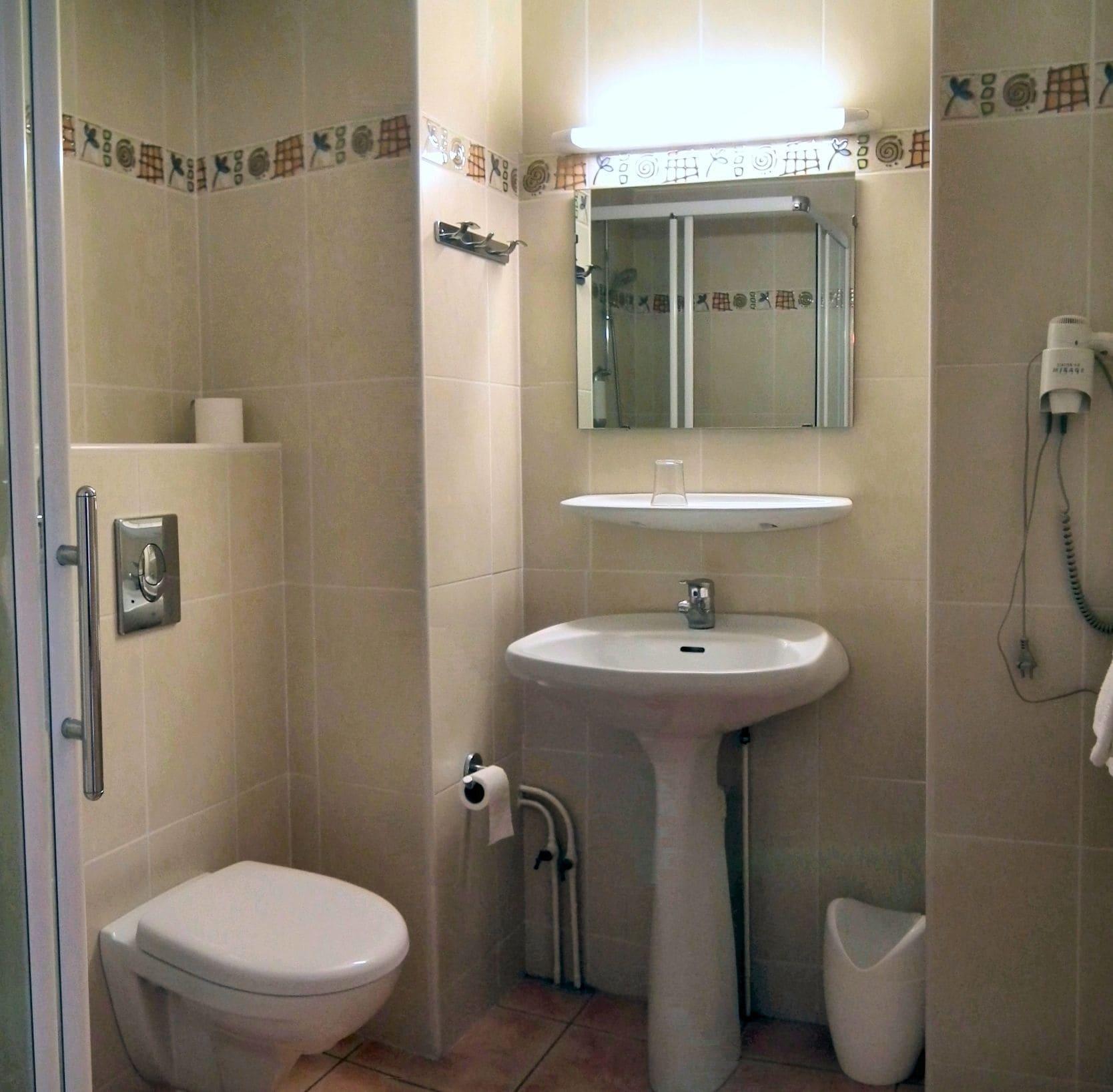 Hôtel des Pays Bas Lourdes Extérieur photo