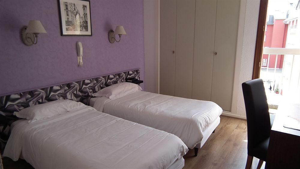 Hôtel des Pays Bas Lourdes Extérieur photo